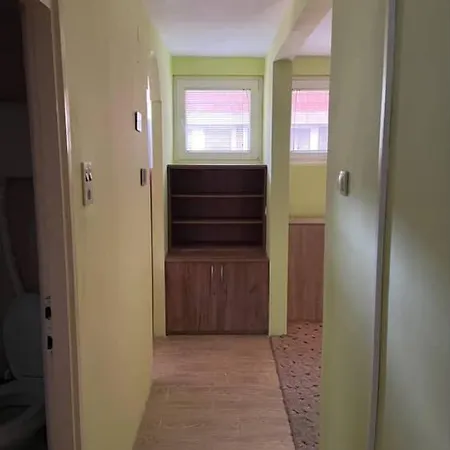 Stan Na Dan Apartment