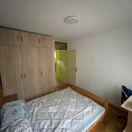 Apartment Stan Na Dan *